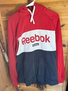 Reebok Men's Red White and Navy Colorblock Crewneck Hoodie
